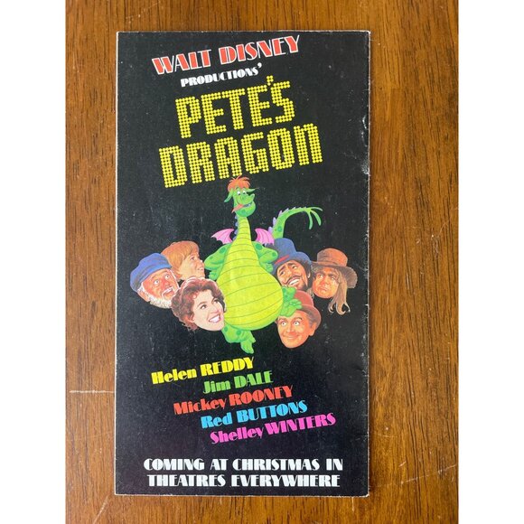 Vintage Disneyland Guide Fall/Winter 1977-78 With Petes Dragon Promo - Picture 2 of 4
